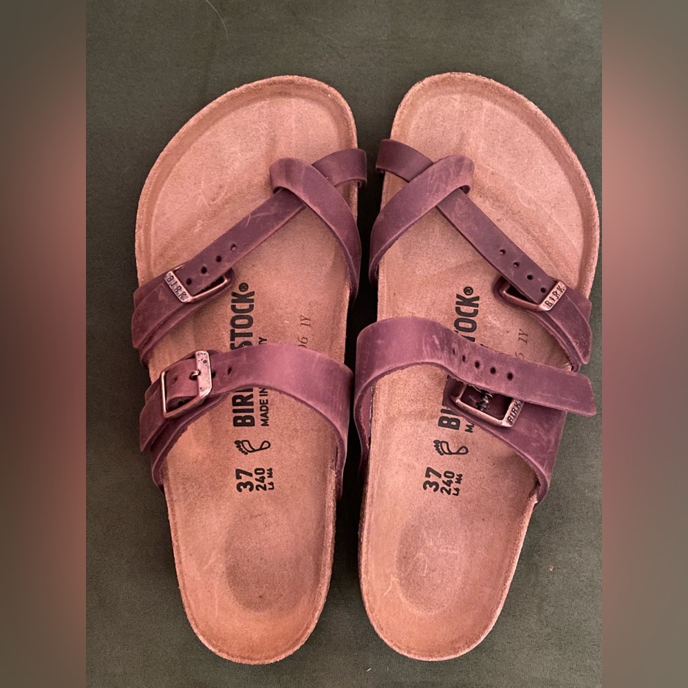 Brand new Birkenstocks, never worn - Mayari oiled